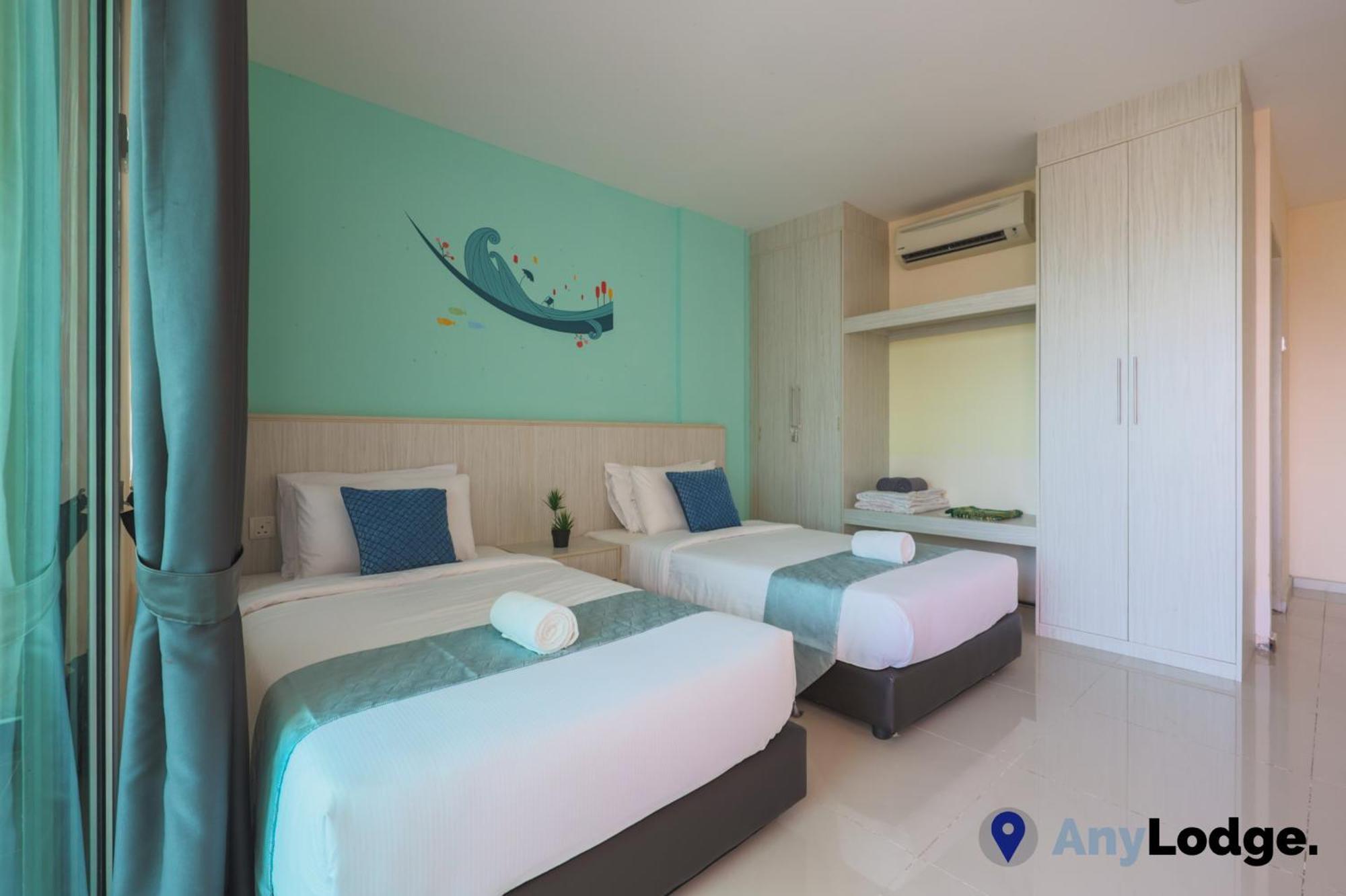 Anylodge Waterfront Marina Island Pangkor 卢穆特 外观 照片