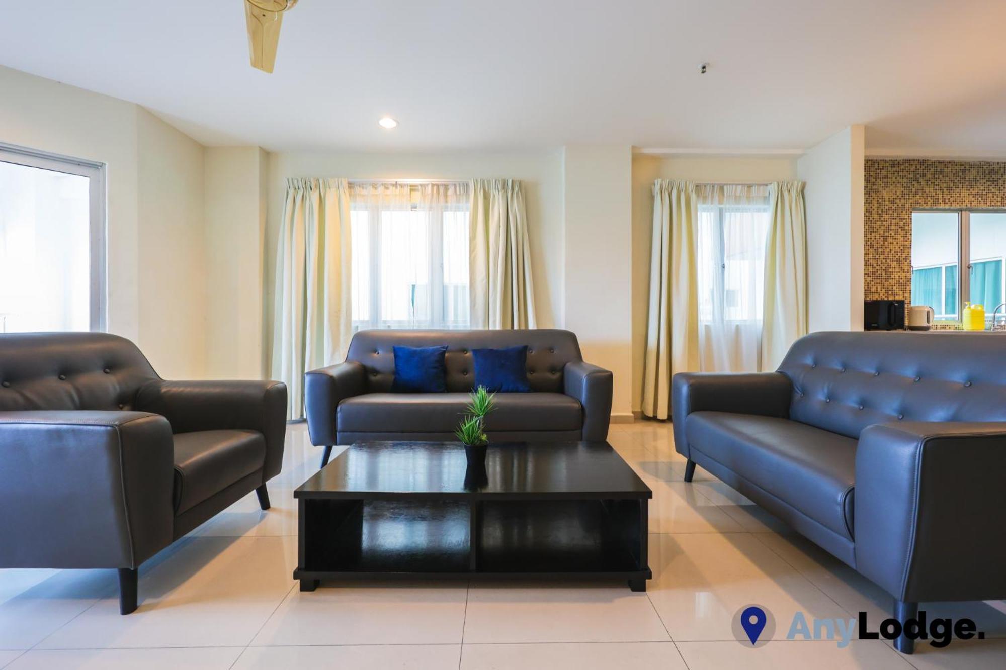 Anylodge Waterfront Marina Island Pangkor 卢穆特 外观 照片