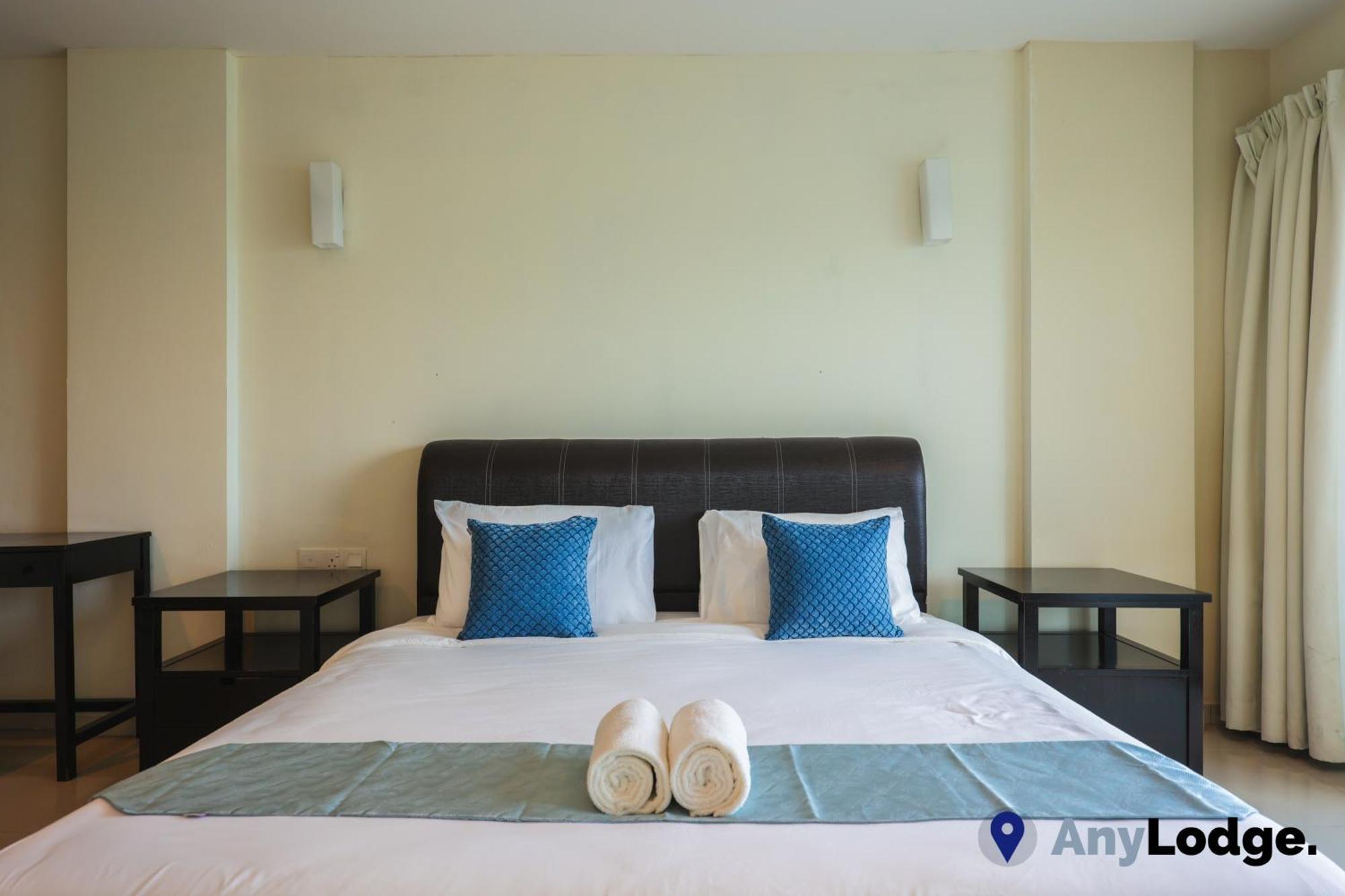 Anylodge Waterfront Marina Island Pangkor 卢穆特 外观 照片