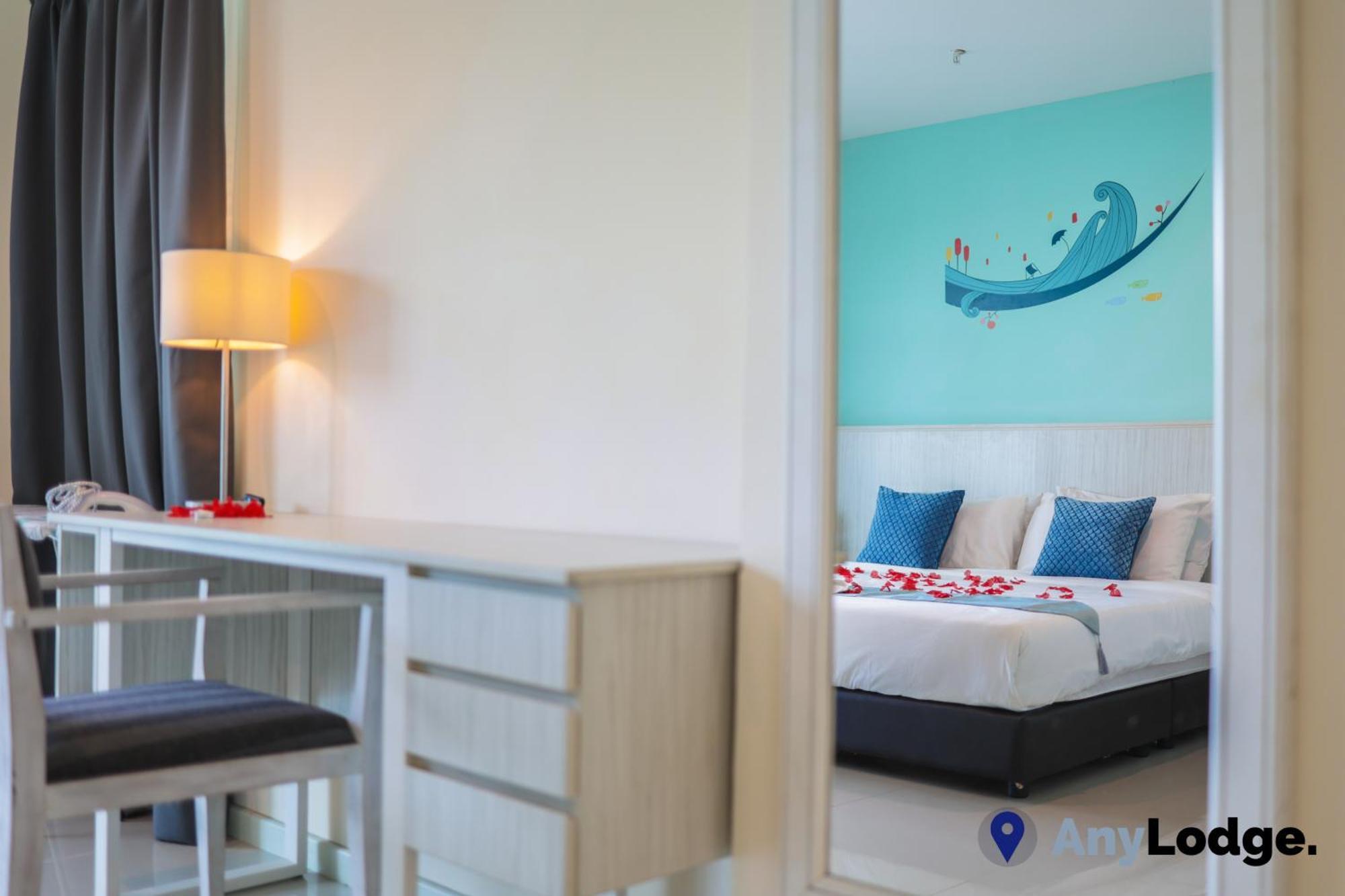 Anylodge Waterfront Marina Island Pangkor 卢穆特 外观 照片